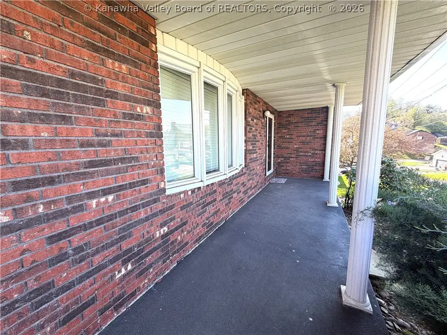 5209 Glow Drive, Charleston, WV 25314 - #2