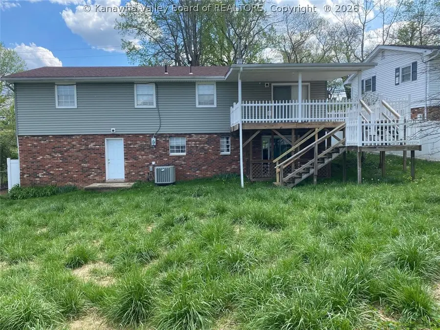 6192 E Pea Ridge Road, Huntington, WV 25705 - #2