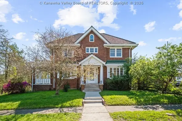 853 Edgewood Drive, Charleston, WV 25302