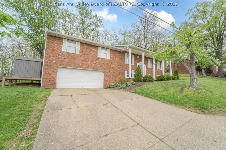 111 Norwood Road, Nitro, WV 25143 - #2