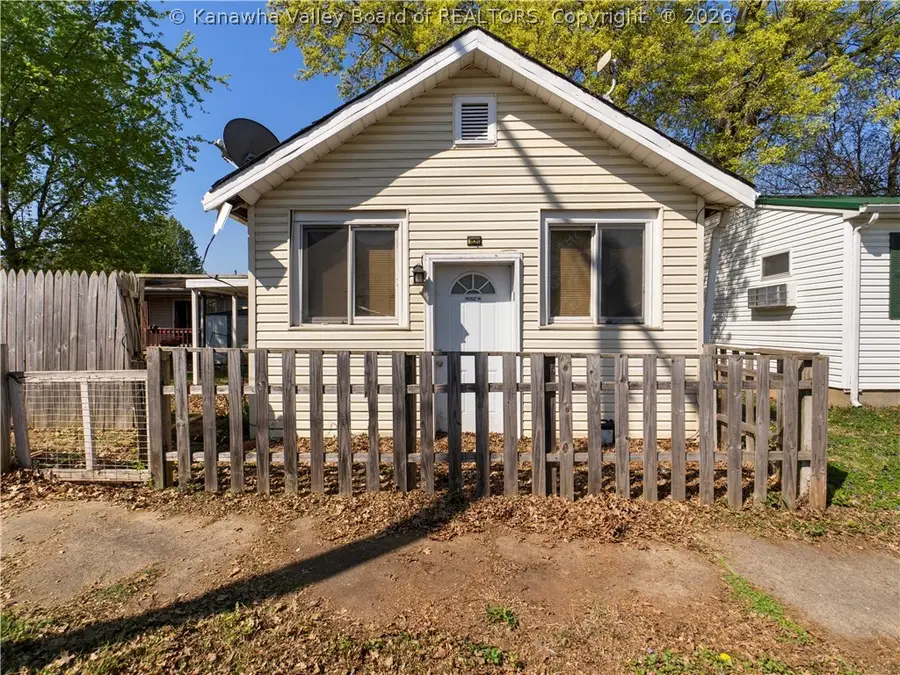 301 Division Street, Huntington, WV 25702 - #2