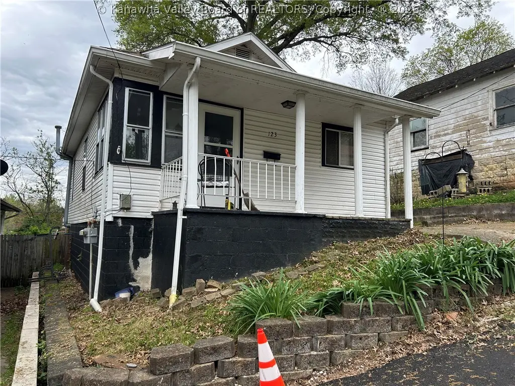 123 Marion Street, Huntington, WV 25705 - #1