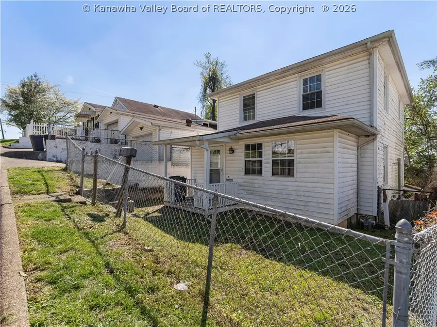 1421 Beech Street, Huntington, WV 25701 - #3