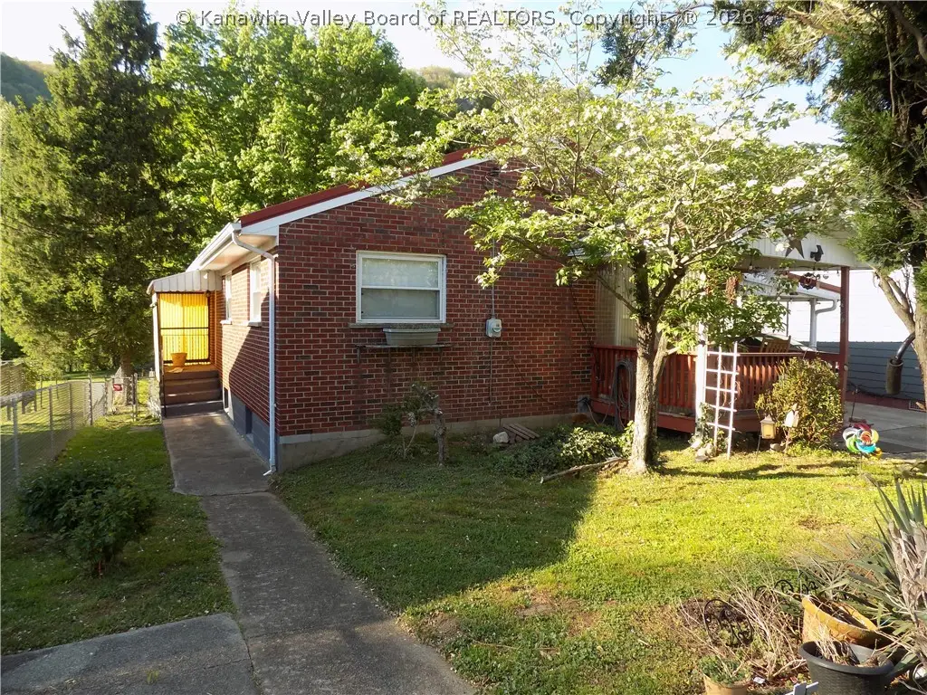 229 Morris Avenue, Pratt, WV 25162 - #1