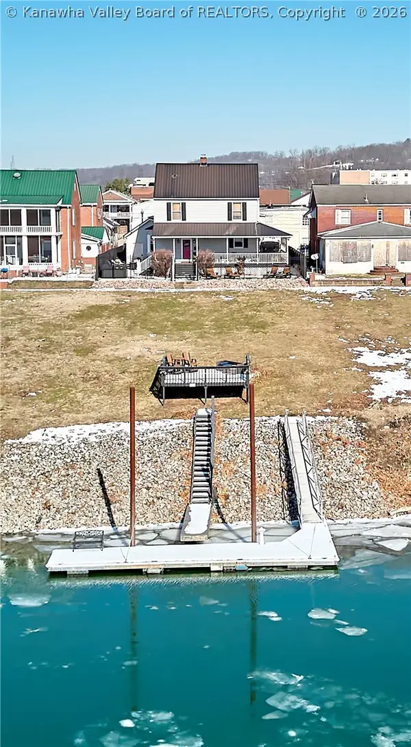 1118 Kanawha Avenue, Dunbar, WV 25064