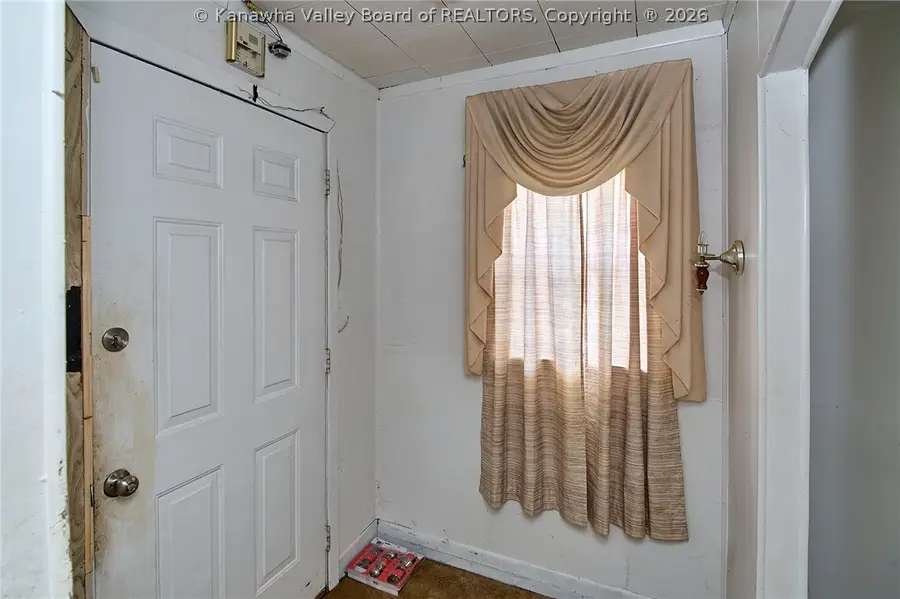 5909 Elaine Drive, Charleston, WV 25306 - #3