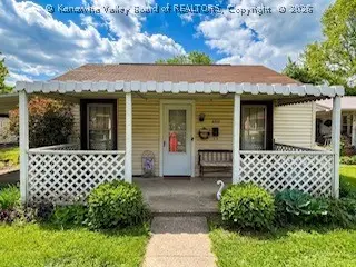 5223 Raven Drive, Charleston, WV 25306