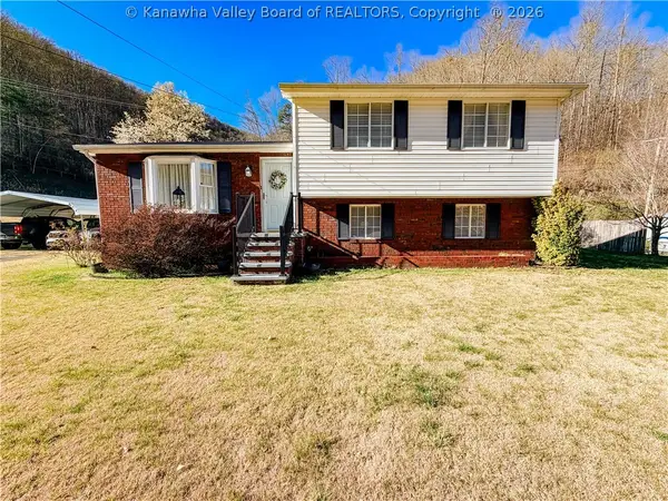 2770 Whitman Creek Road, Logan, WV 25652