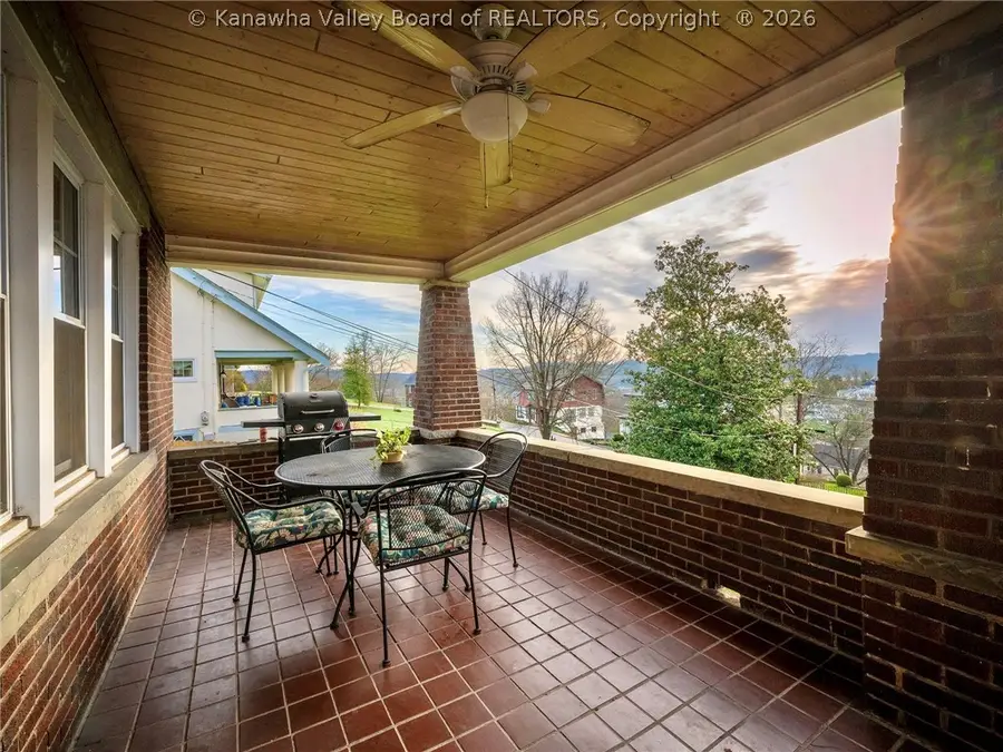 957 Ridgemont Road, Charleston, WV 25314 - #2