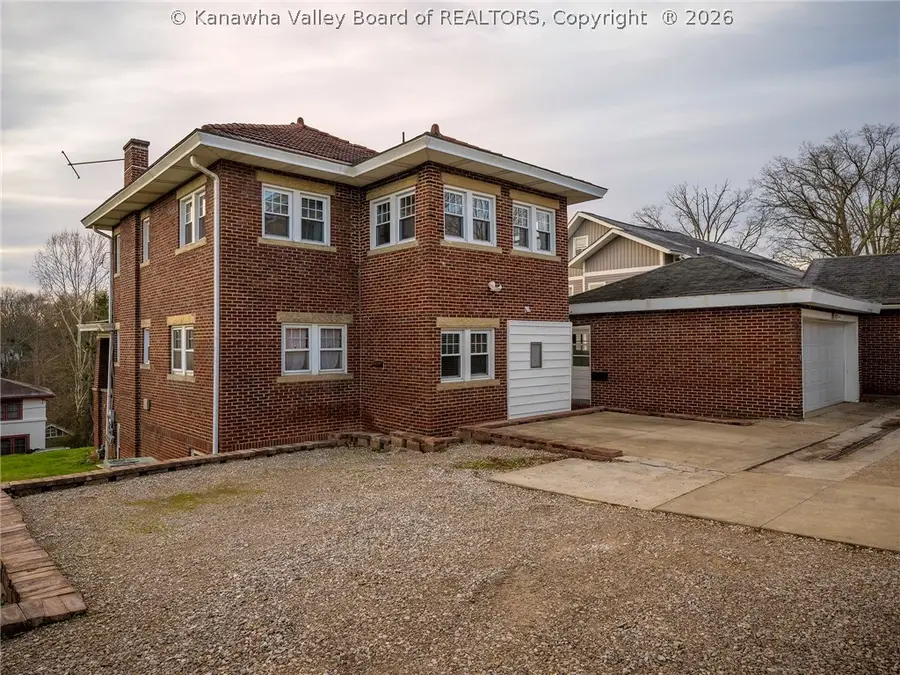 957 Ridgemont Road, Charleston, WV 25314 - #3