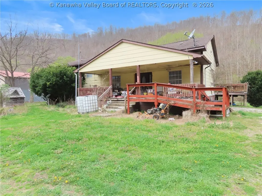 31172 Rt 152, Dunlow, WV 25571 - #1