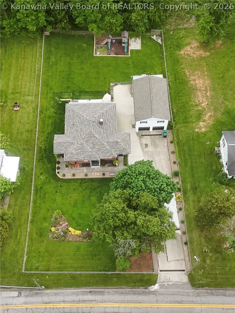3005 Mount Vernon Drive, Hurricane, WV 25526 - #1