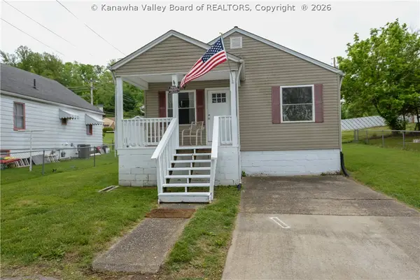 1004 Ellis Road, St Albans, WV 25177