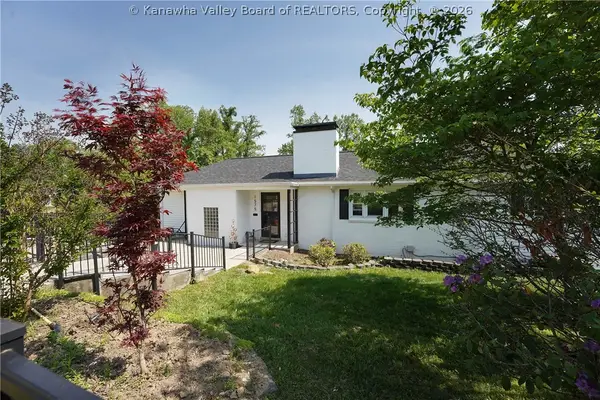 1575 Pine Hill Road, Charleston, WV 25314