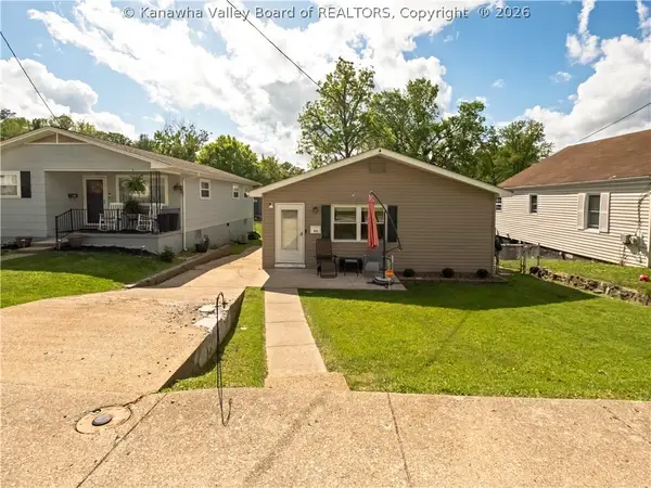 929 Meadow Drive, South Charleston, WV 25309