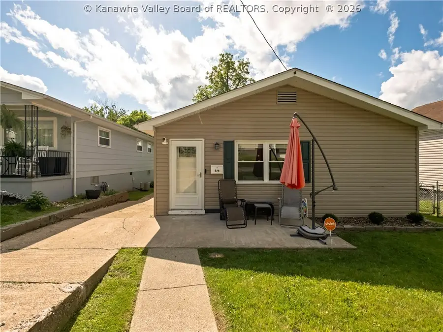 929 Meadow Drive, South Charleston, WV 25309 - #2