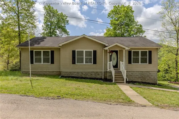 40 Wildberry Road, Charleston, WV 25312