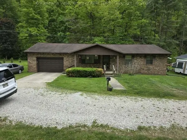146 Avona Lane, Milton, WV 25541
