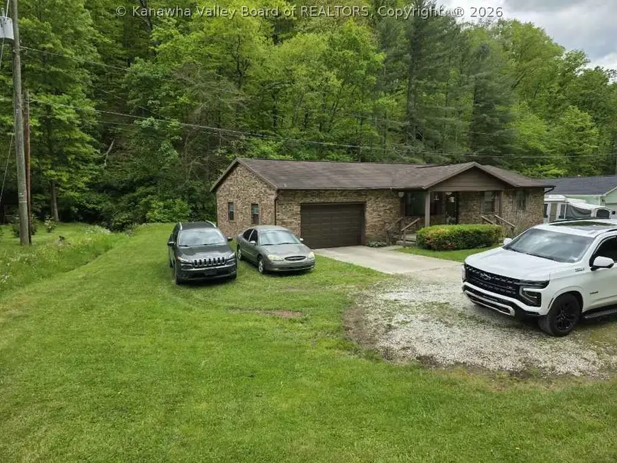 146 Avona Lane, Milton, WV 25541 - #2