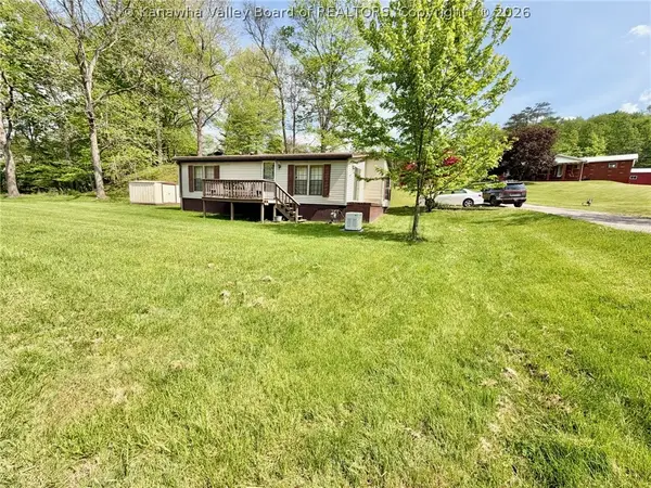 67 Maple Court, Ravenswood, WV 26164