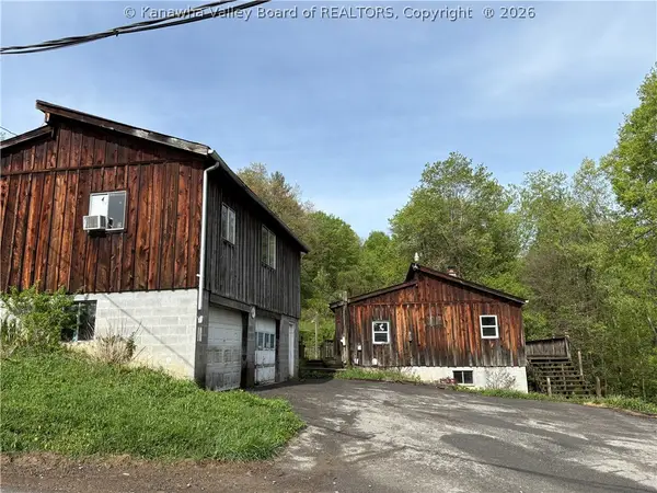 139 Dakota Drive, Scarbro, WV 25917