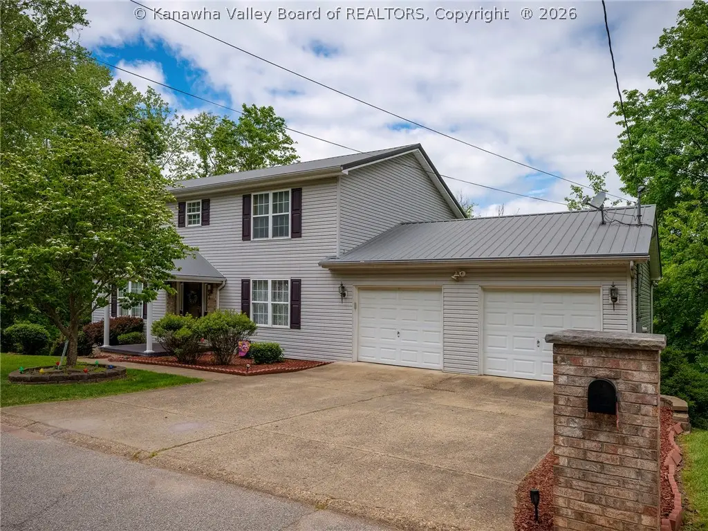 120 Honeysuckle Lane, Dunbar, WV 25064 - #1