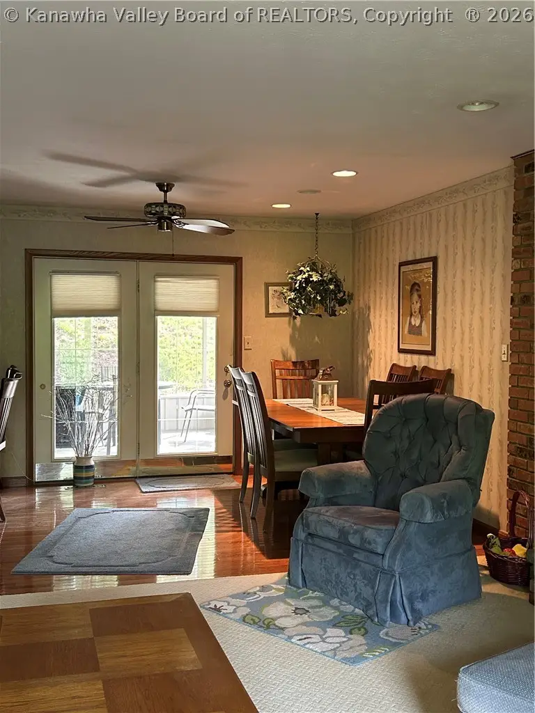 107 Cherry Lane, Glasgow, WV 25086 - #2