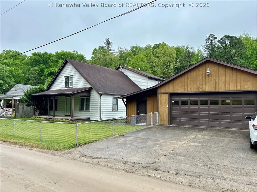 3869 Green Valley Road, Huntington, WV 25701 - #2