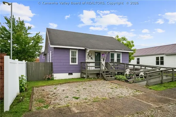 218 3rd Avenue, St Albans, WV 25177