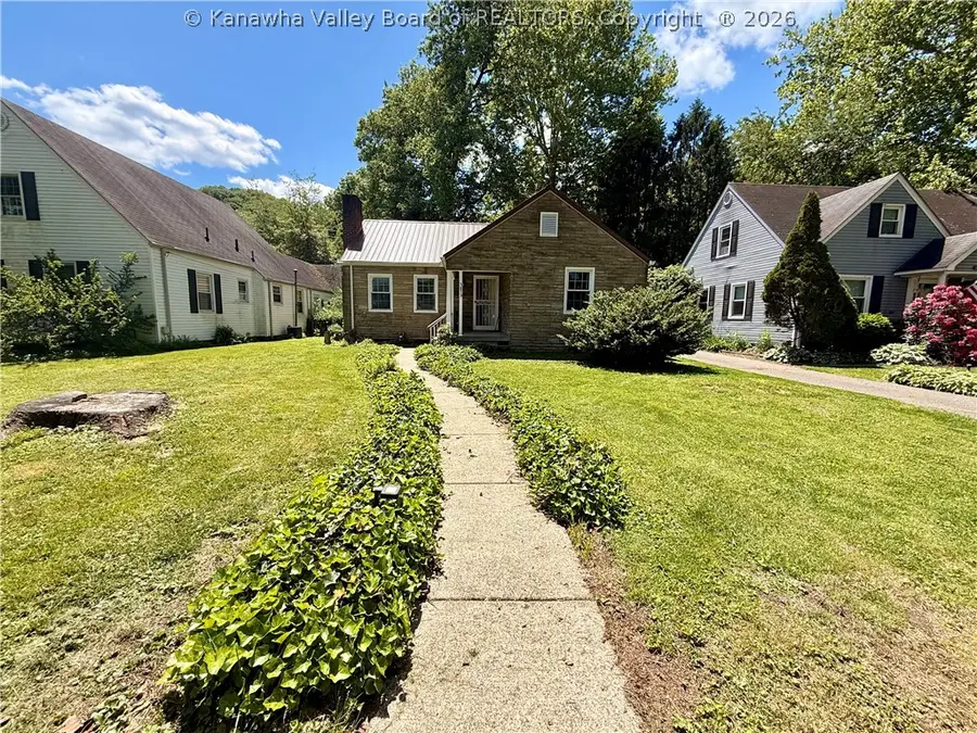 3813 Washington Avenue, Charleston, WV 25304 - #2