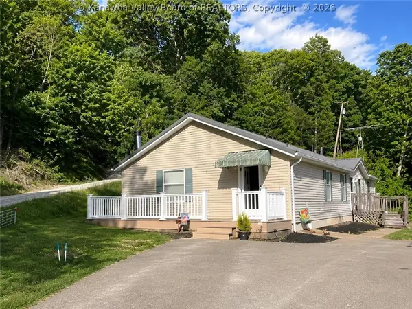 8565 Charleston Road, Point Pleasant, WV 25550