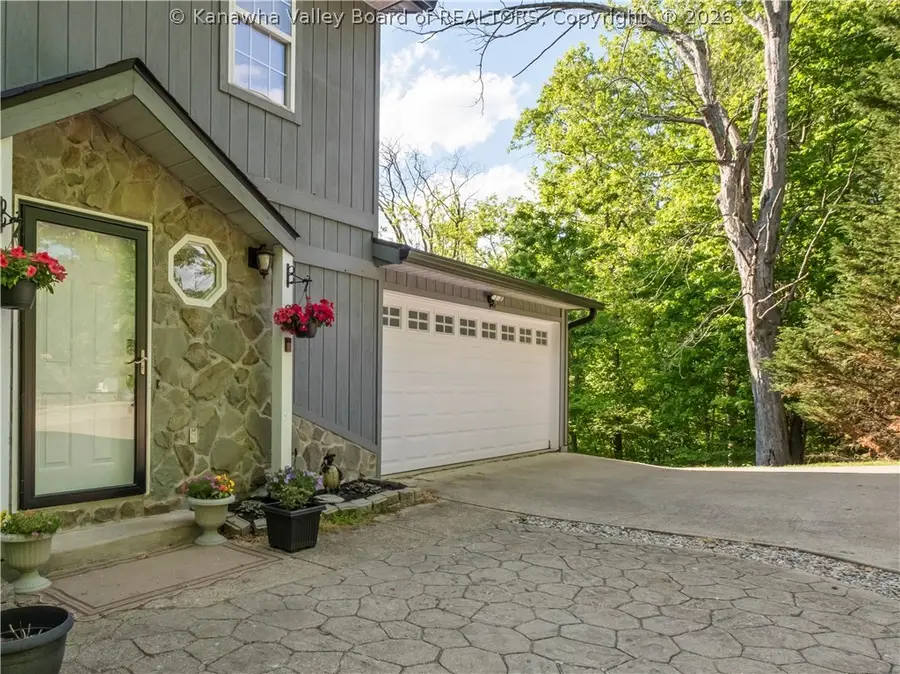8 Beech Lane, Hurricane, WV 25526 - #3
