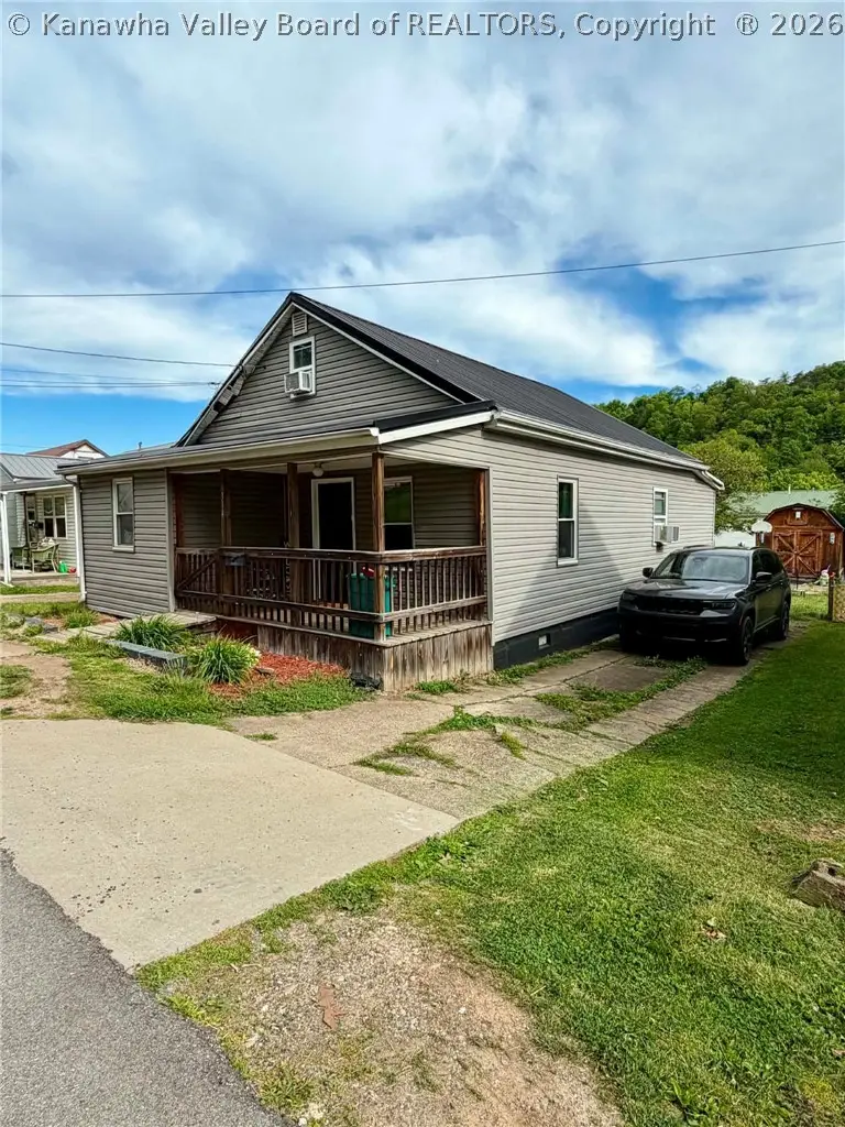 314 3rd Avenue, Ripley, WV 25271 - #2