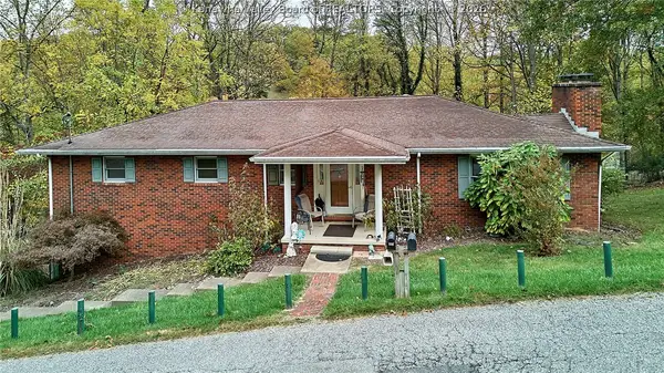 200 Elm Street, Elkview, WV 25071