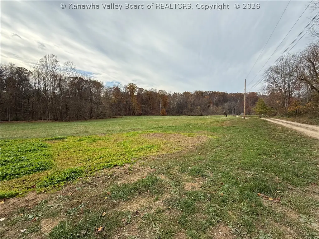 85 Nott Drive, Point Pleasant, WV 25550 - #1