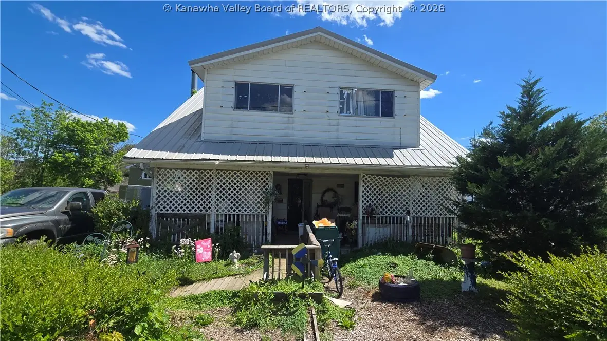 2567 Conner Avenue, Hurricane, WV 25526 - #1