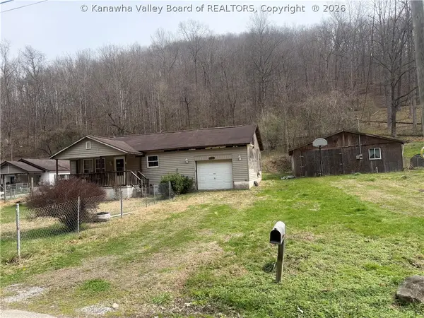 521 Long Fork Road, , WV 25547