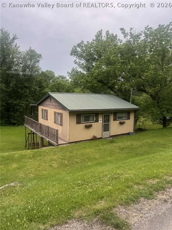 2684 Fish Hatchery Road, Elizabeth, WV 26183