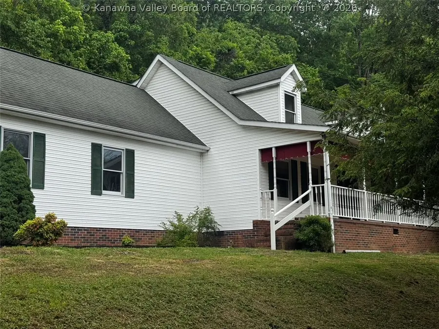 4307 Mccomas Road, Barboursville, WV 25504 - #2