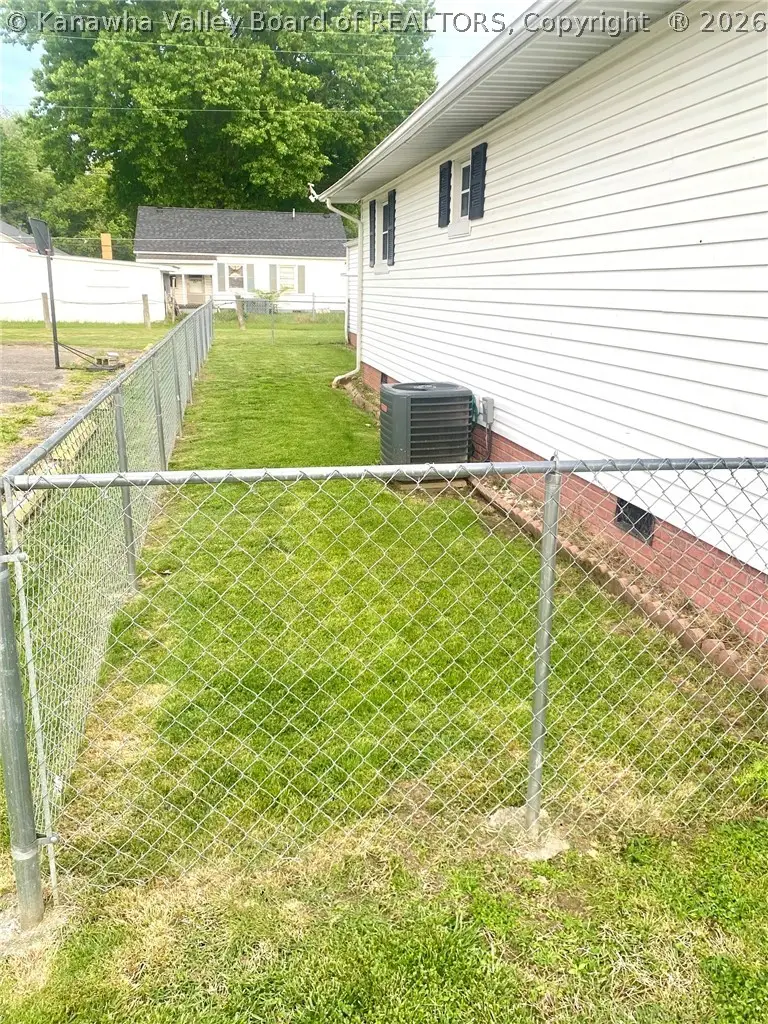 118 Alameda Street, Saint Albans, WV 25177 - #3