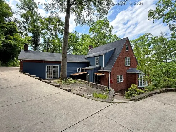 1116 Highland Road, Charleston, WV 25302
