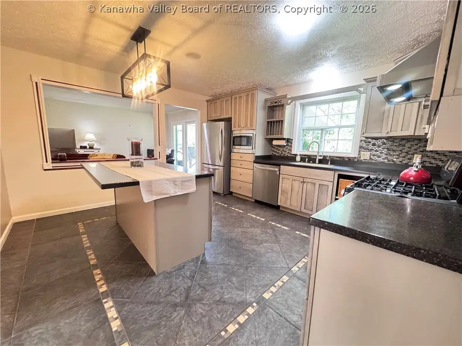 4 Vail Drive, Ripley, WV 25271 - #3