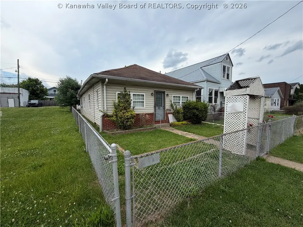 215 Dunbar Avenue, Dunbar, WV 25064 - #1