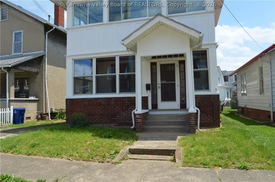 18 Delaware Avenue, Charleston, WV 25302 - #2