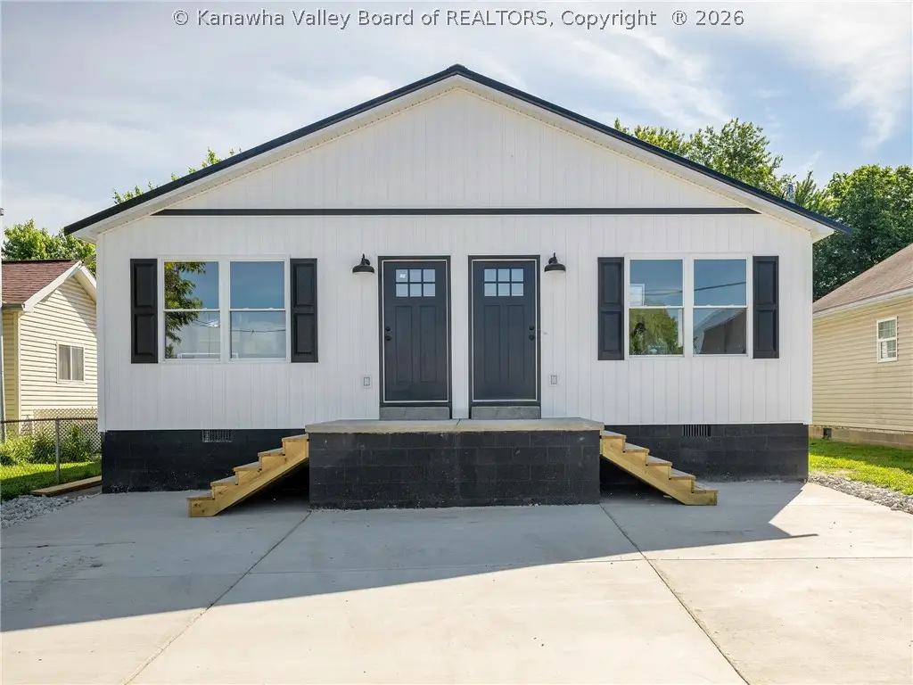 156 6th Street, Dunbar, WV 25064 - #1