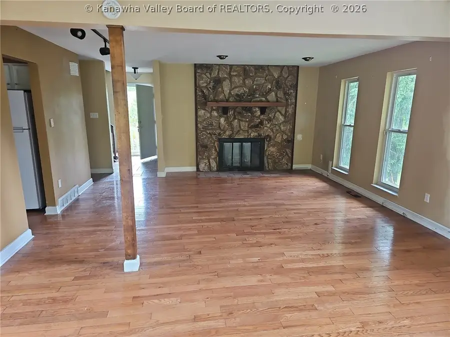 2056 Oakridge Drive, Charleston, WV 25311 - #3