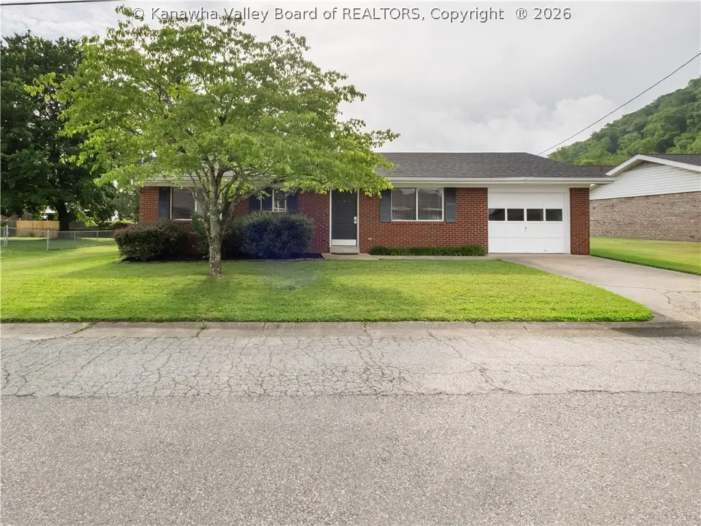 1066 Riverdale Estates, Winfield, WV 25213 - #1