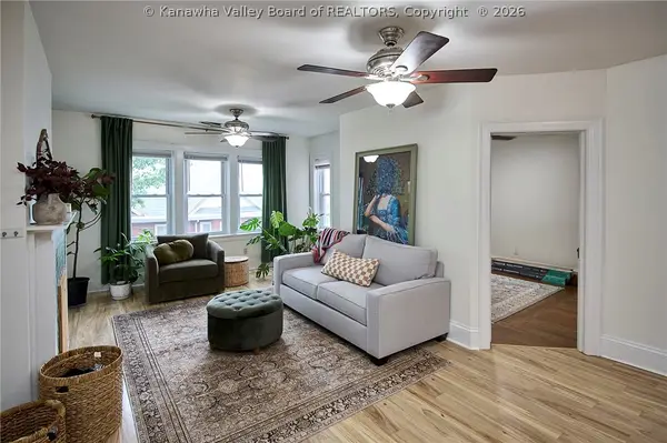 1313 Lee Street E, Charleston, WV 25301