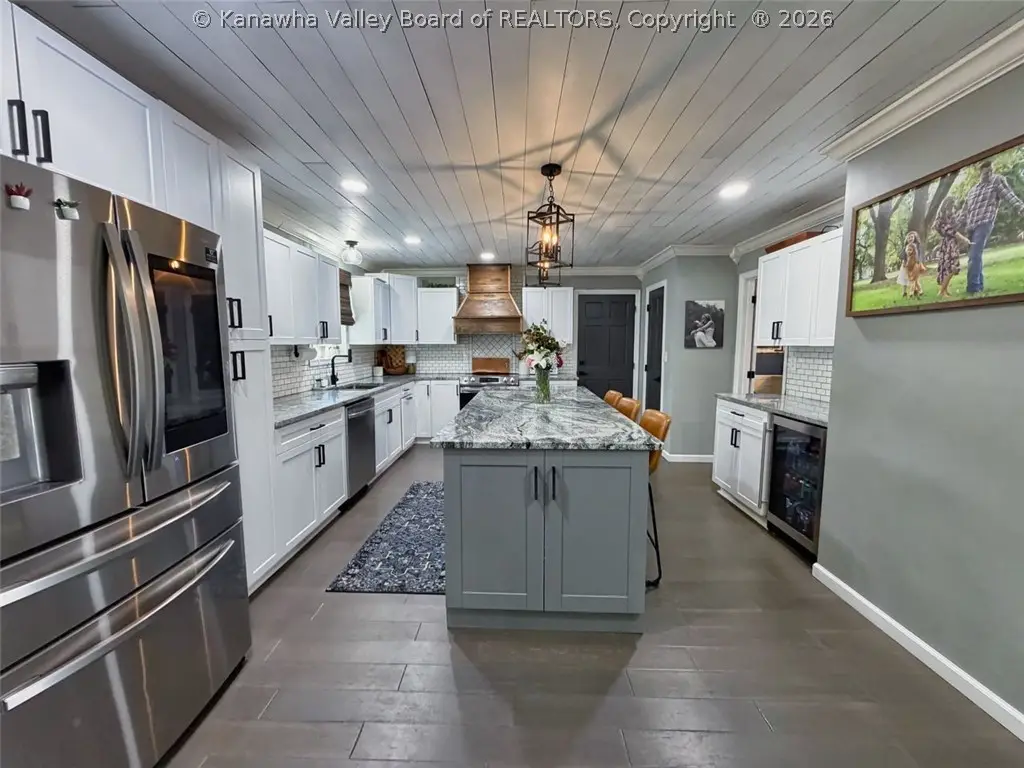 1703 Oak Knolls Road, Charleston, WV 25314 - #1