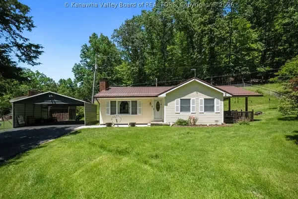 27 Jones Ridge Road, Charleston, WV 25311
